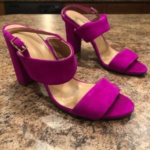 Banana republic magenta suede heels - size 7